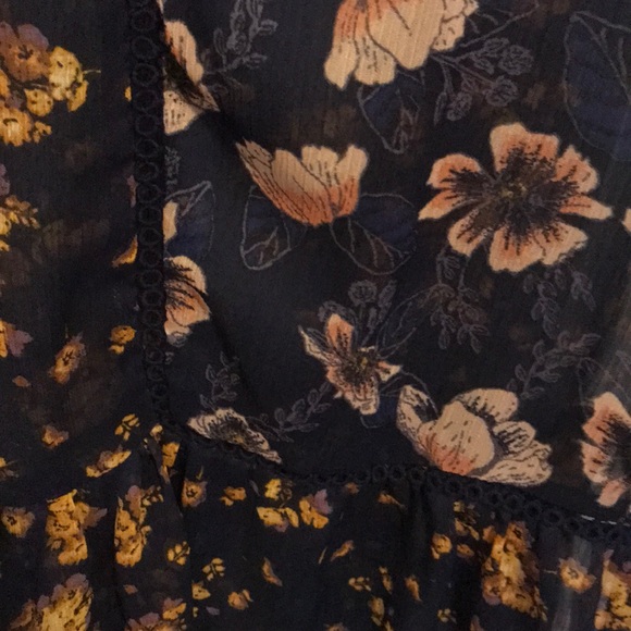 Long Sleeve Blouse - Picture 5 of 5